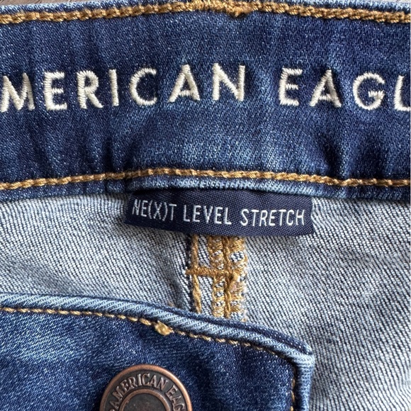 American Eagle Outfitters Dark Blue Distressed Jeggings - Size 6 Regular - Picture 11 of 13